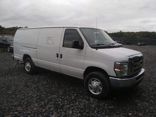 2014 Ford Econoline E250 Van