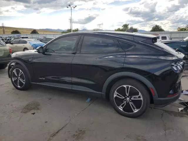 2021 Ford Mustang MACH-E Select