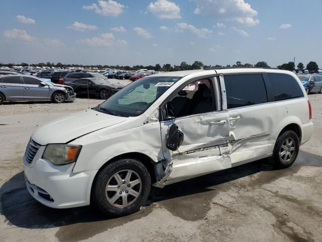 2012 Chrysler Town & Country Touring