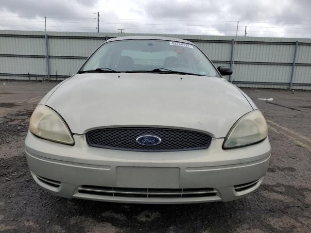 2006 Ford Taurus SE