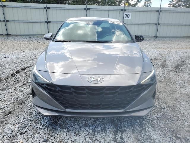 2022 Hyundai Elantra SEL