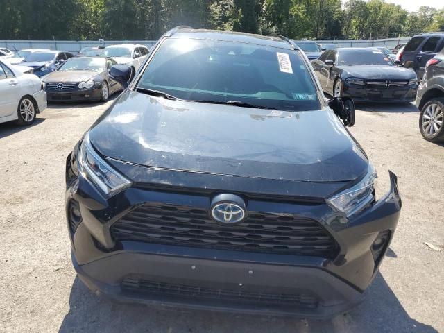 2020 Toyota Rav4 XLE