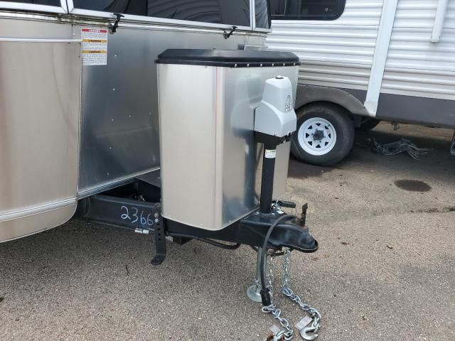 2019 Airstream Trailer