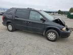 2005 Chrysler Town & Country LX