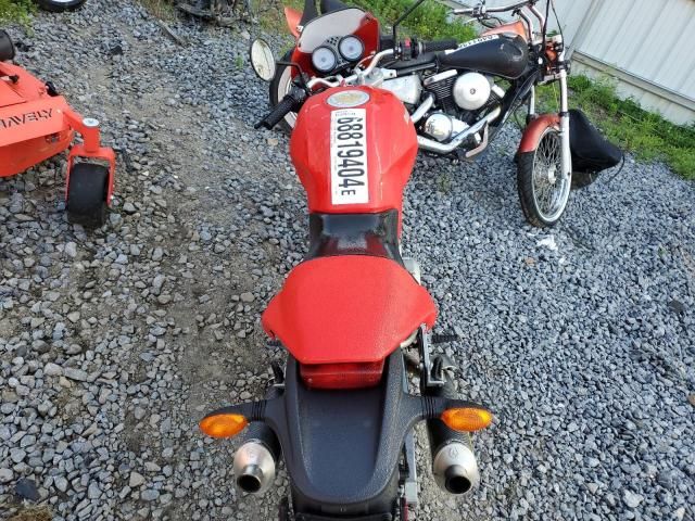 2002 Ducati Monster 750