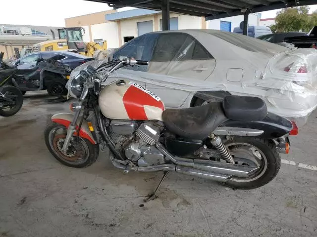 1997 Honda VF750 C