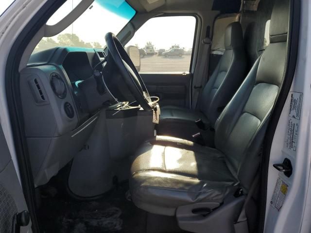 2012 Ford Econoline E250 Van