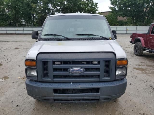 2014 Ford Econoline E250 Van