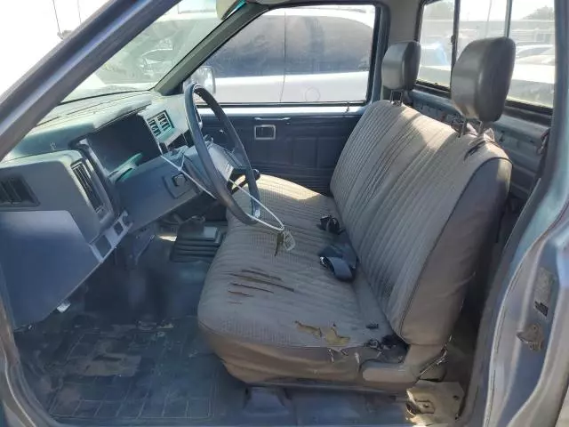 1987 Nissan D21 Short BED