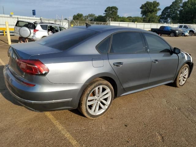 2019 Volkswagen Passat Wolfsburg