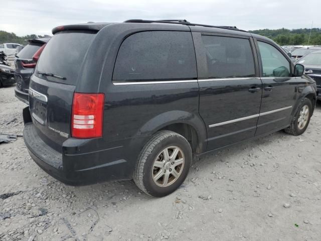 2010 Chrysler Town & Country Touring Plus