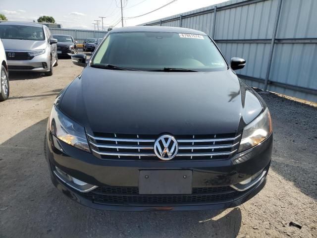 2014 Volkswagen Passat SEL