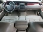 2005 Lincoln Town Car Signature Limited