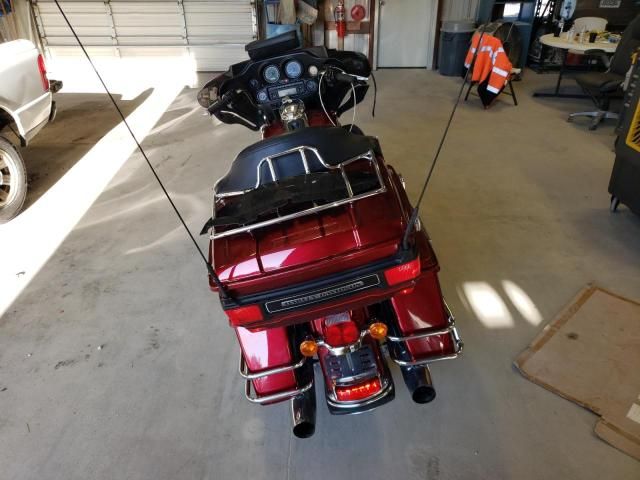 2011 Harley-Davidson Flhtcu Shrine