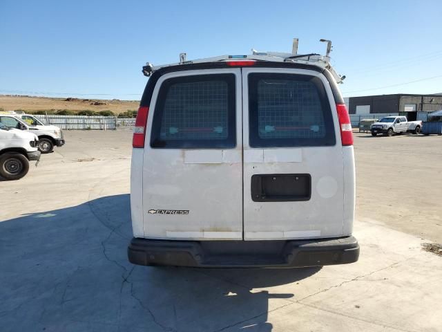 2018 Chevrolet Express G2500