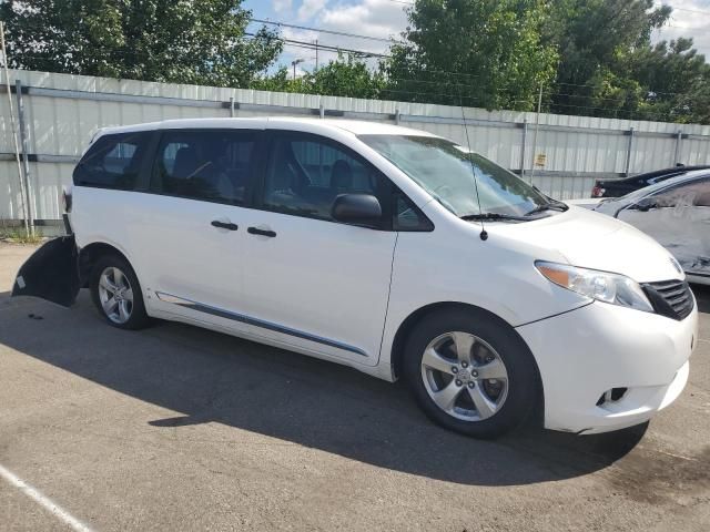 2012 Toyota Sienna