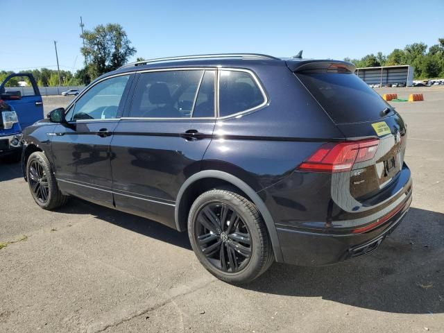 2022 Volkswagen Tiguan SE R-LINE Black