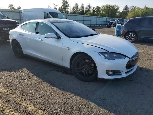 2015 Tesla Model S 70D