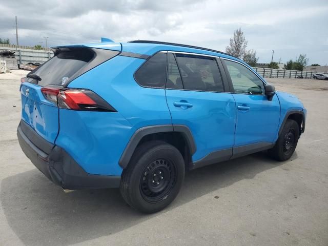 2020 Toyota Rav4 LE