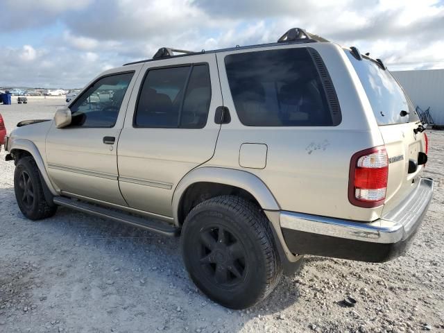 2000 Nissan Pathfinder LE