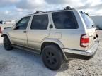 2000 Nissan Pathfinder LE