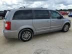 2015 Chrysler Town & Country Touring L