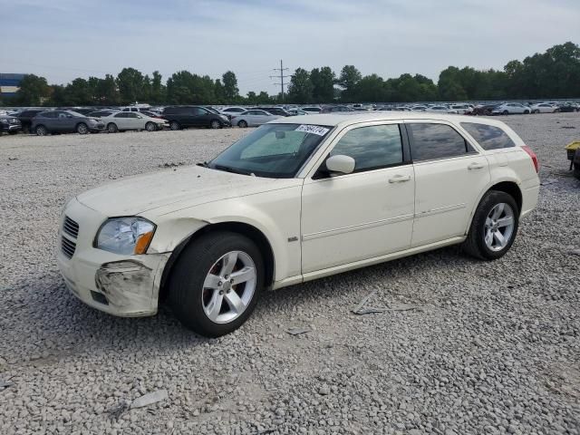 2006 Dodge Magnum SXT