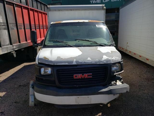 2008 GMC Savana Cutaway G3500