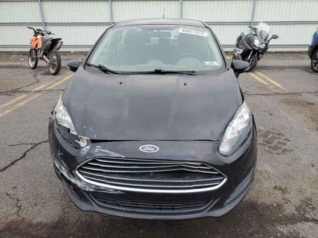 2016 Ford Fiesta SE