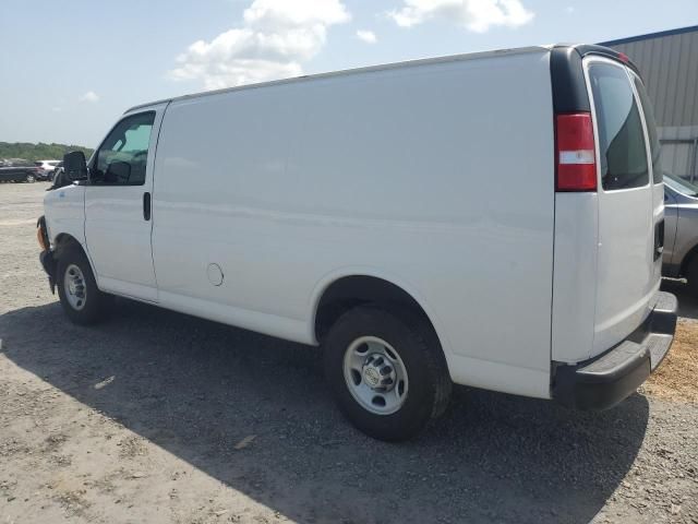 2020 Chevrolet Express G2500