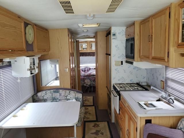 1994 Winnebago 1994 Chevrolet P30