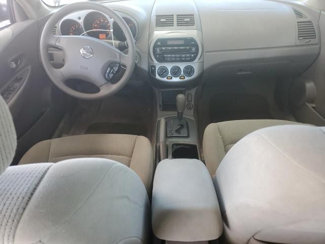 2004 Nissan Altima Base