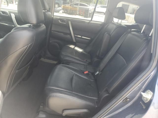 2013 Toyota Highlander Base