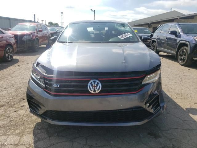 2018 Volkswagen Passat GT