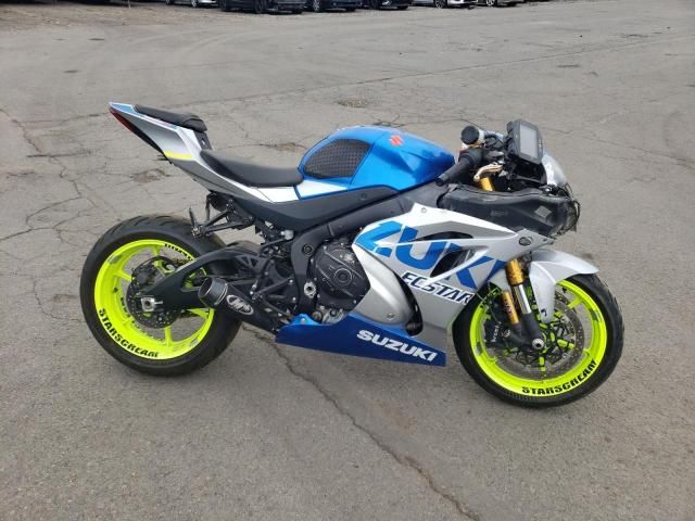 2021 Suzuki GSX-R1000 R