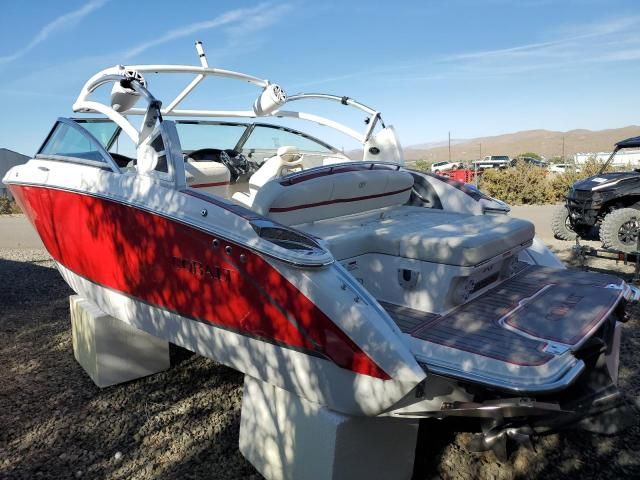 2018 Cobalt Boat