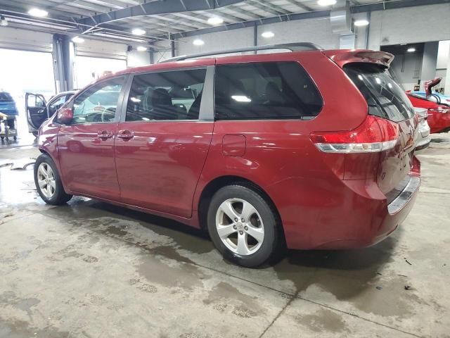 2011 Toyota Sienna LE