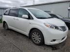 2016 Toyota Sienna XLE