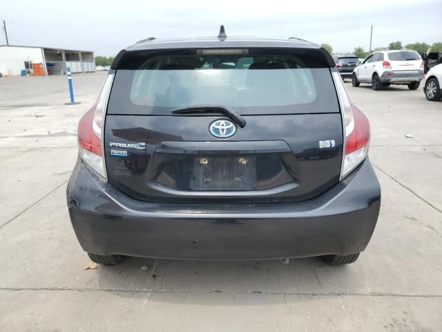 2016 Toyota Prius C