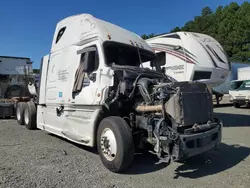 Salvage trucks for sale at Shreveport, LA auction: 2015 Freightliner Cascadia 125