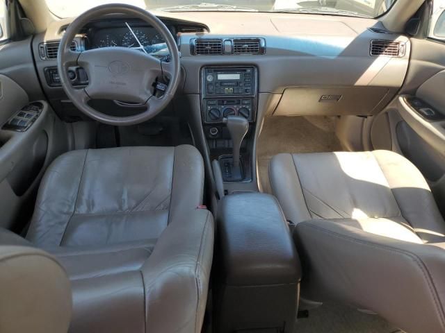 1999 Toyota Camry LE