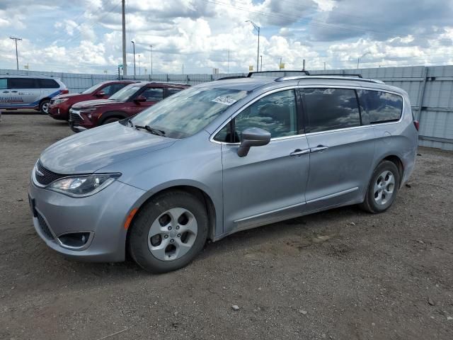 2017 Chrysler Pacifica Touring L Plus