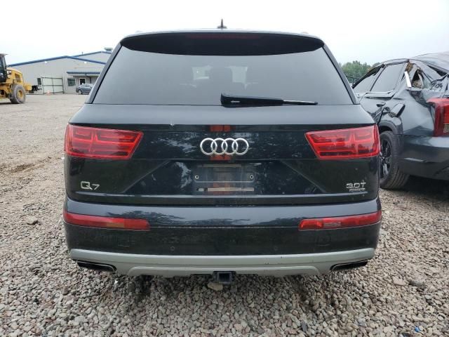 2018 Audi Q7 Premium Plus