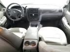 2004 Ford Explorer XLS