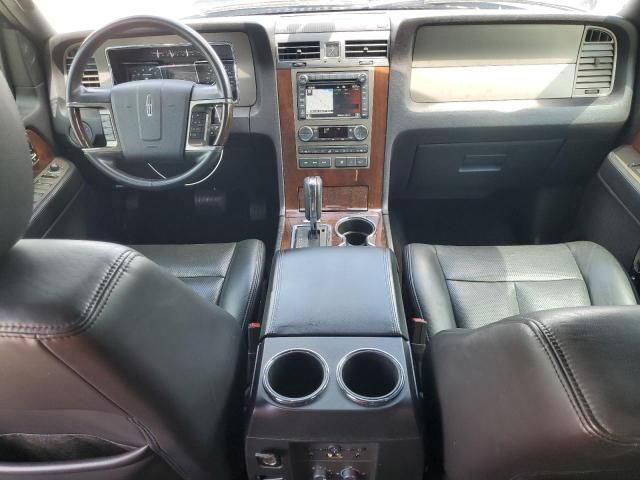 2014 Lincoln Navigator L