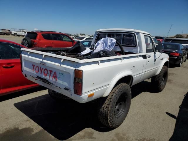 1981 Toyota Pickup RN38