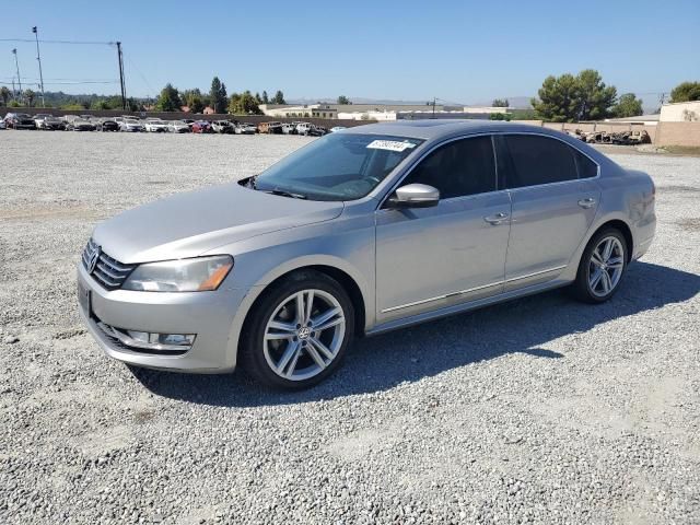 2013 Volkswagen Passat SEL