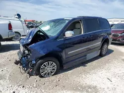 Chrysler Vehiculos salvage en venta: 2013 Chrysler Town & Country Touring L