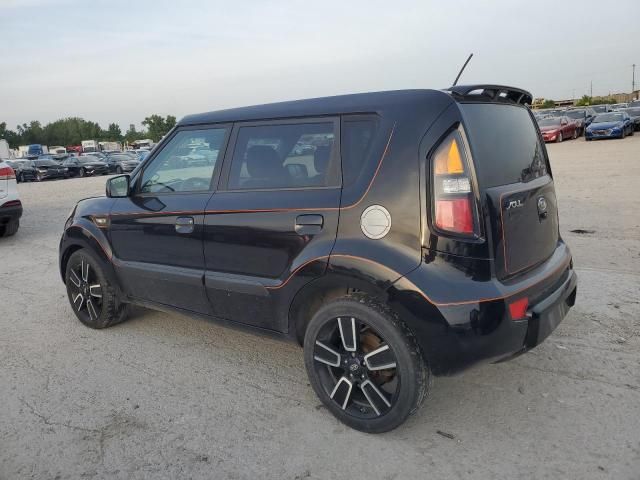 2010 KIA Soul +