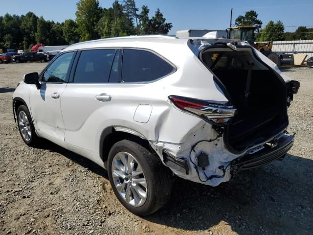 2022 Toyota Highlander Hybrid Limited